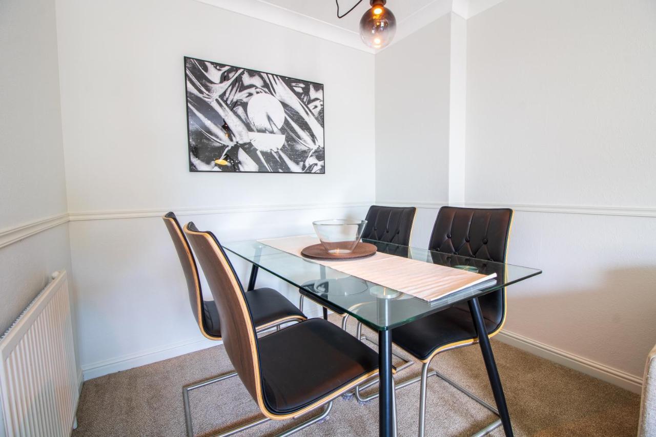 טורקוואי Laurels- 3-Beds, Parking, Short Walk To Beach מראה חיצוני תמונה